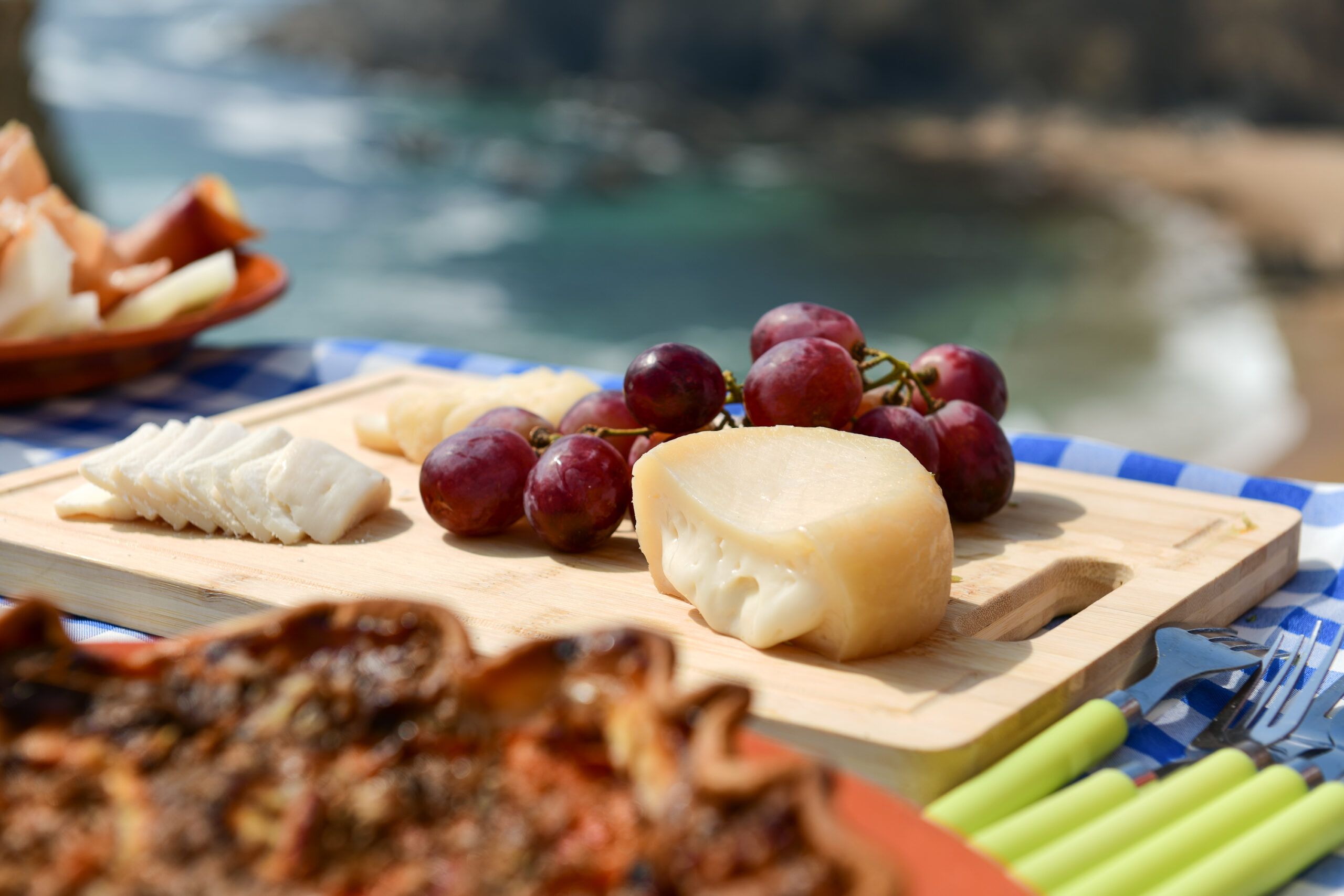 bike tour picnic table